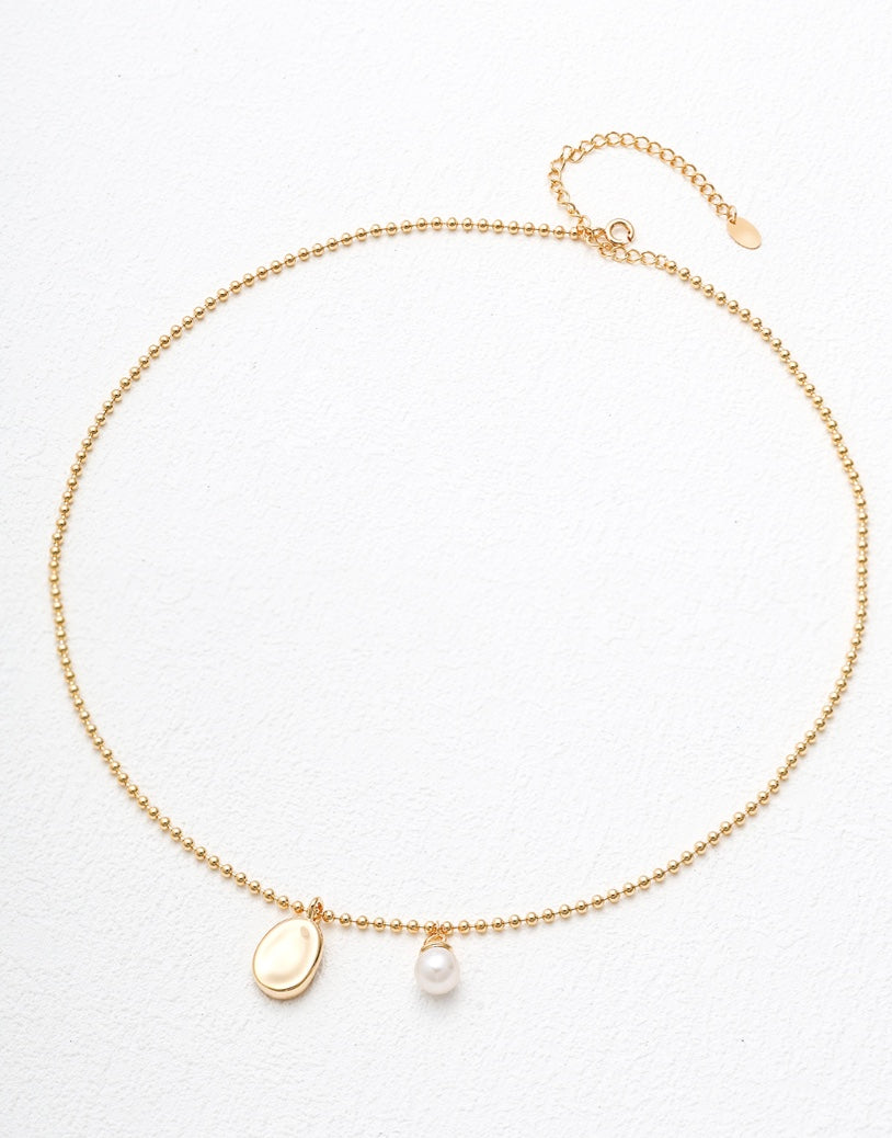 Elegant and Timesless: Sterling Silver Pearl Necklace